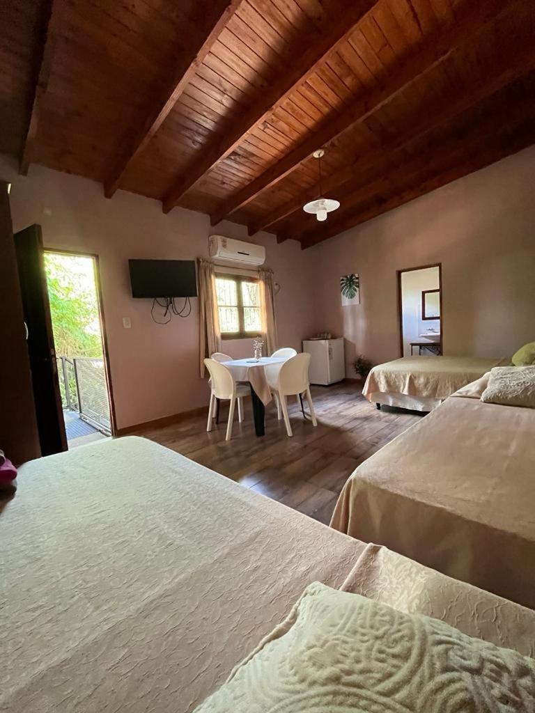 Apartamento La Selva Monoambientes Puerto Iguazú Exterior foto